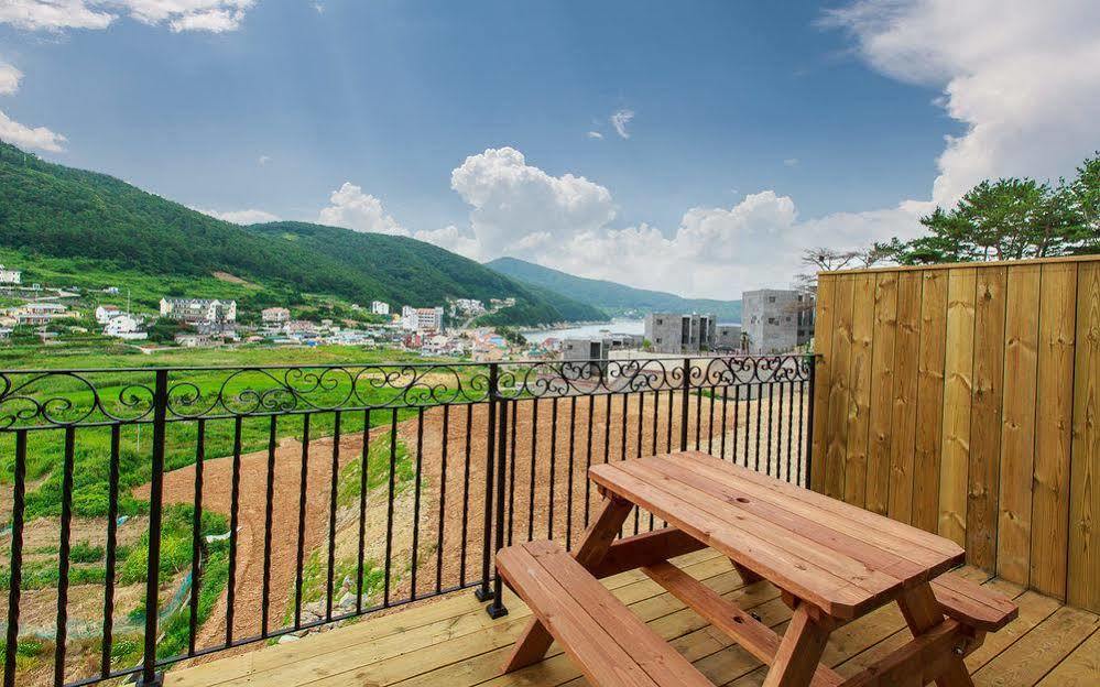 Doya Hotel Кодже Экстерьер фото